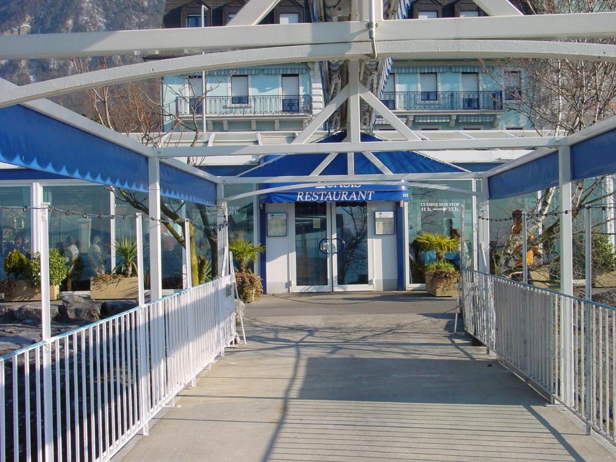Hotel Du Port Villeneuve